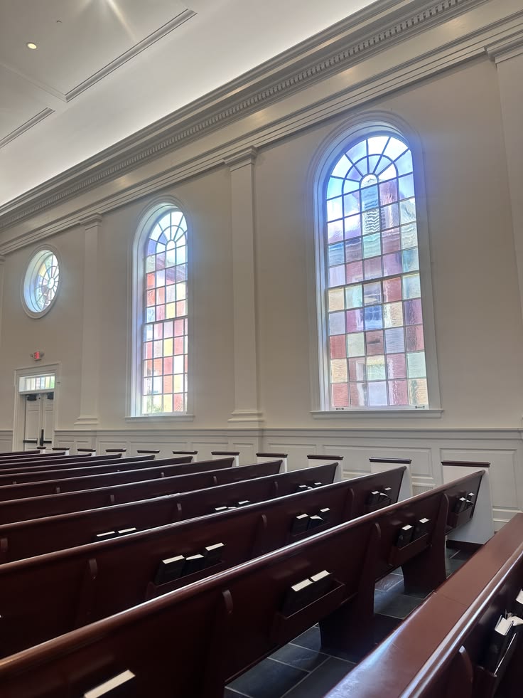 Are Hymns Losing Their Purpose in Today’s Worship?