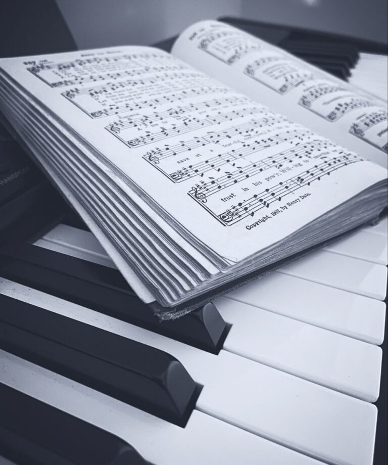 What does “Ebenezer” mean in Come Thou Fount Hymn