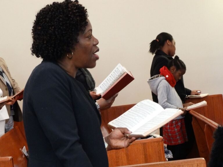Can you worship God with only hymns