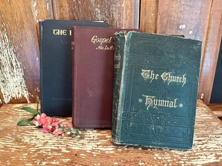 What are the oldest Christian hymns