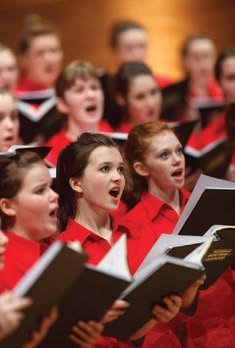 The Quiet Power of a Congregation That Refuses to Stop Singing an Old Hymn