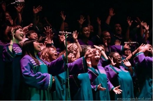 How Polynesian Cultures Adapted Western Hymns Into Their Own Musical Form