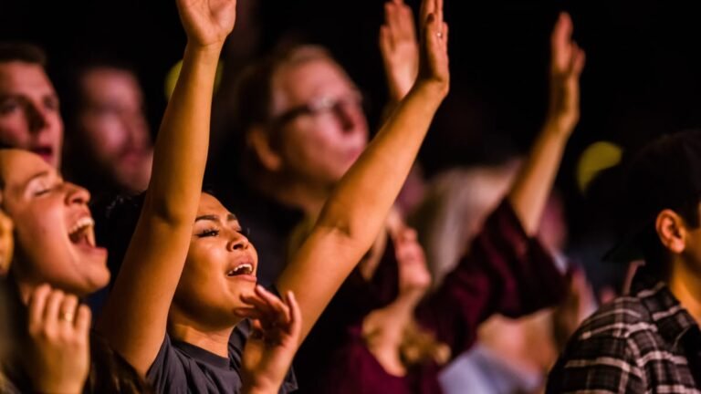 The Sports Champion Who Credits a Hymn Heard Before the Final Game as Their Turning Point
